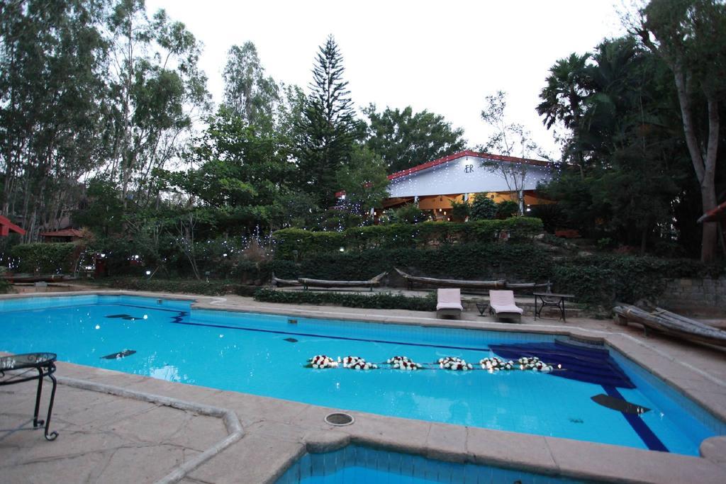 Eagle Ridge Resort Μπανγκαλόρ Εξωτερικό φωτογραφία