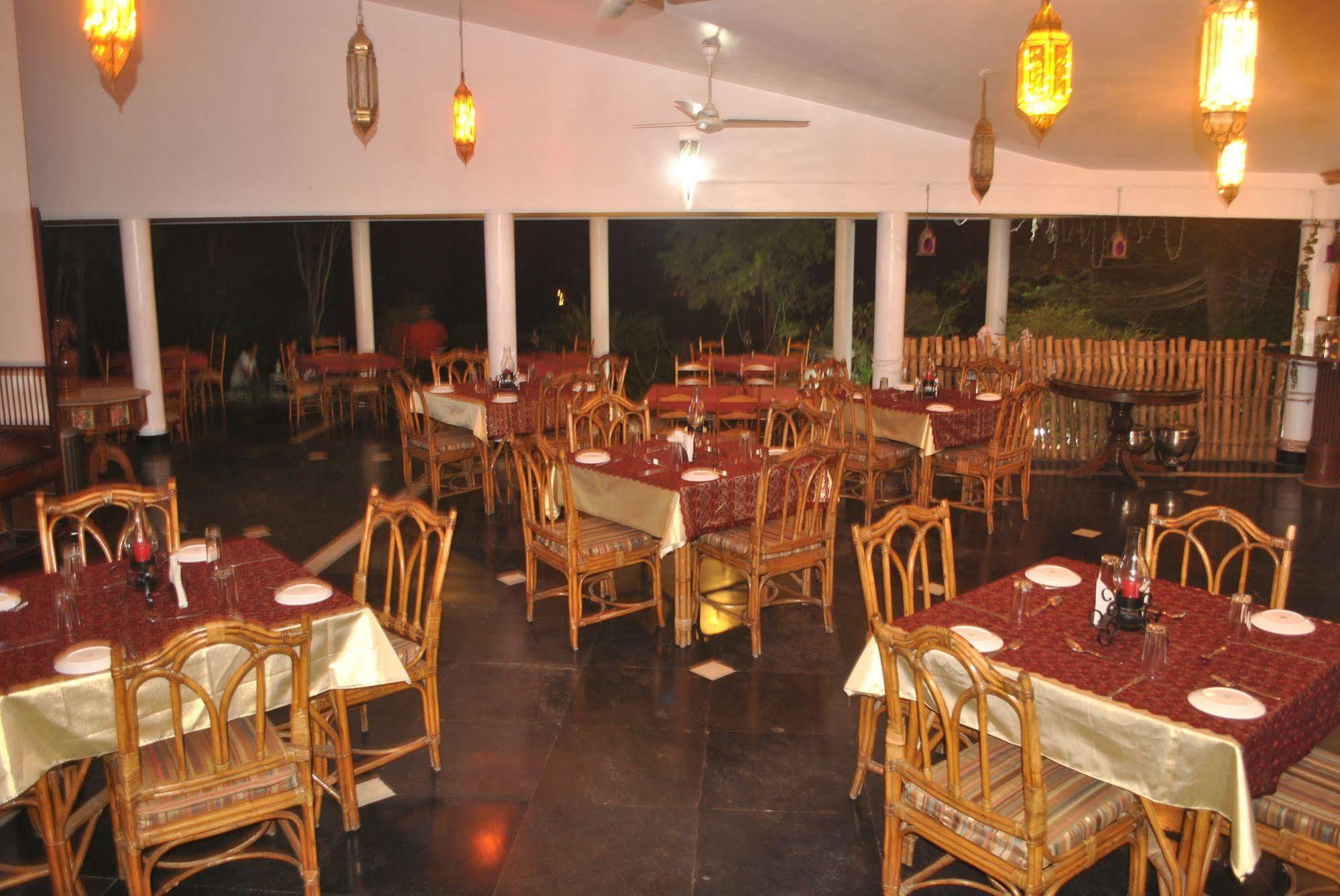 Eagle Ridge Resort Μπανγκαλόρ Εξωτερικό φωτογραφία
