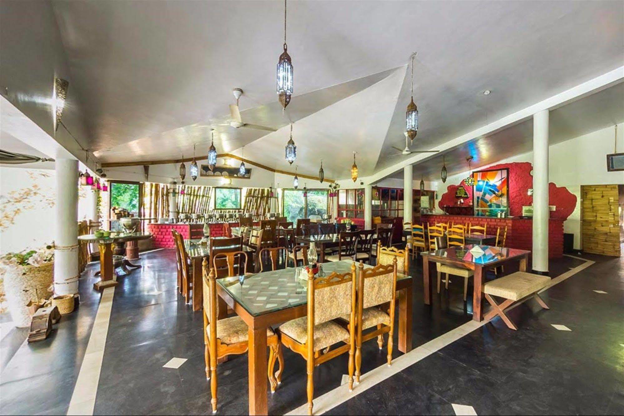 Eagle Ridge Resort Μπανγκαλόρ Εξωτερικό φωτογραφία